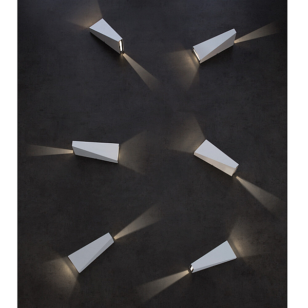 Уличный настенный светильник Arte Lamp Cometa A1524AL-2BK