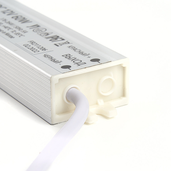 Блок питания для светодиодной ленты Feron LB007 12V 40W IP67 3,3A 48054