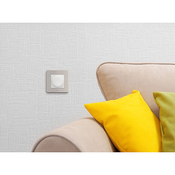 Диммер Legrand Inspiria 673790