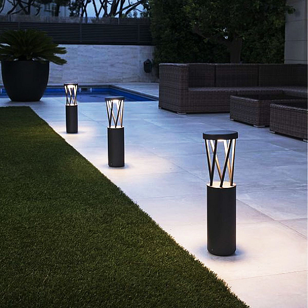Фонарь Reluce 09973-0.7-001KT 0,6M LED12W BK