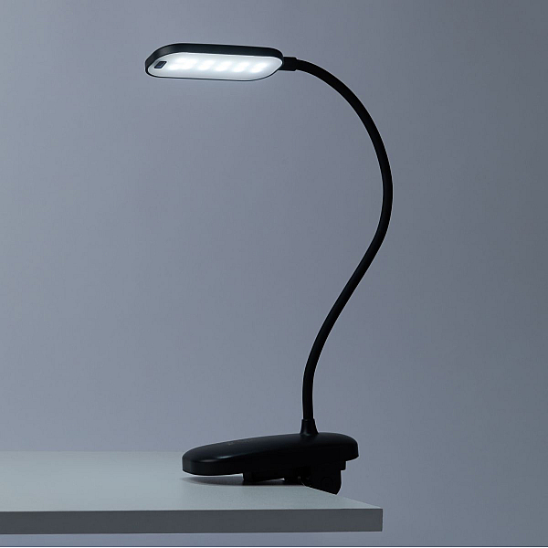 Настольная лампа аккумуляторная ЭРА NLED-525-6W-BK Б0068549