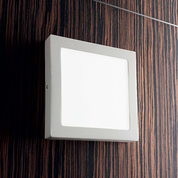 Настенно-потолочный светильник Ideal lux UNIVERSAL PL D40 SQUARE 240374