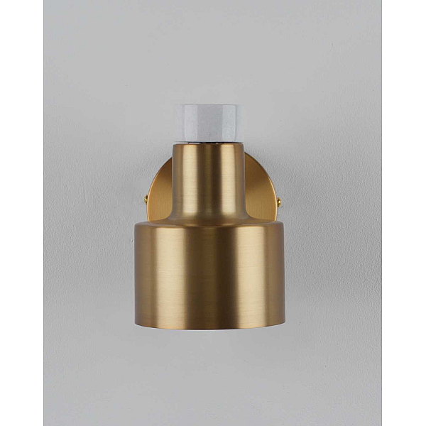 Светильник настенный Moderli Goldy V11314-1W