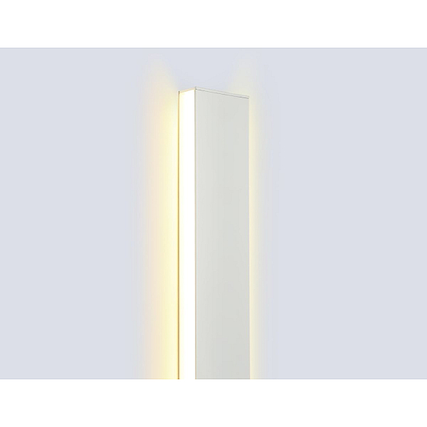 Настенный светильник Ambrella Light Comfort FL76137