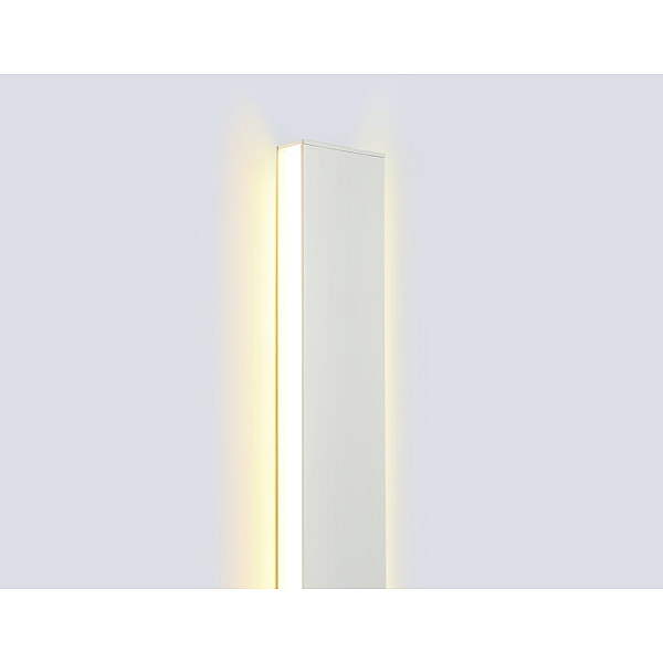 Настенный светильник Ambrella Light Comfort FL76162