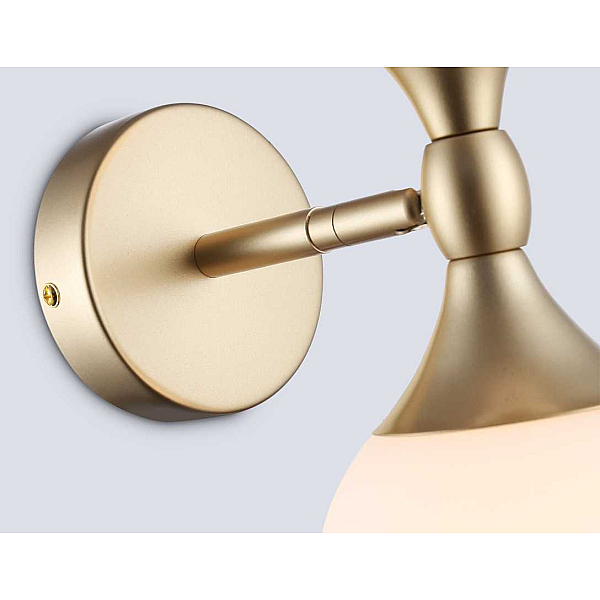 Настенный светильник со сменной лампой Ambrella light High Light LH51053