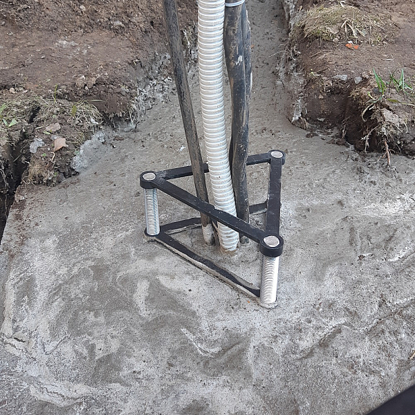 Садово-парковый светильник Fumagalli EKTOR 3000 MIDIPILAR/GLOBE 400 modern 1L G41.365.A10.AYE27