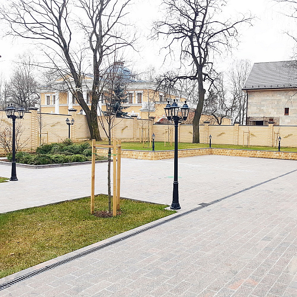 Садово-парковый светильник Fumagalli RICU BISSO/RUT 3L E26.157.S30.AXE27