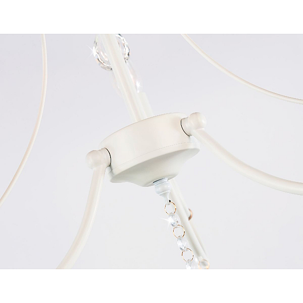 Подвесная люстра Ambrella Light Classic TR4915