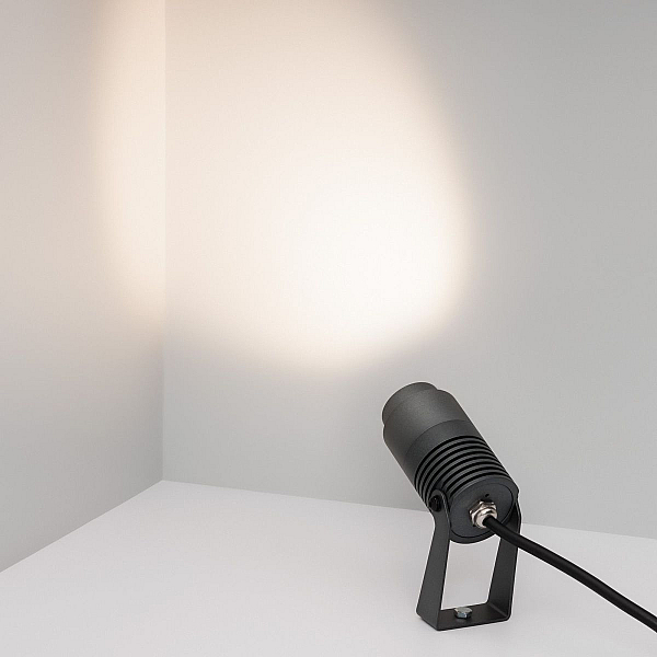 Прожектор Arlight ALT-RAY-ZOOM-R52-8W Day4000 (DG, 10-40 deg, 230V) 032560(1)