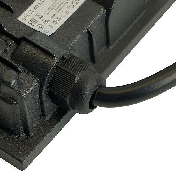 Светодиодный прожектор SAFFIT SFL51-30 IP65 30W 6500K черный 51193