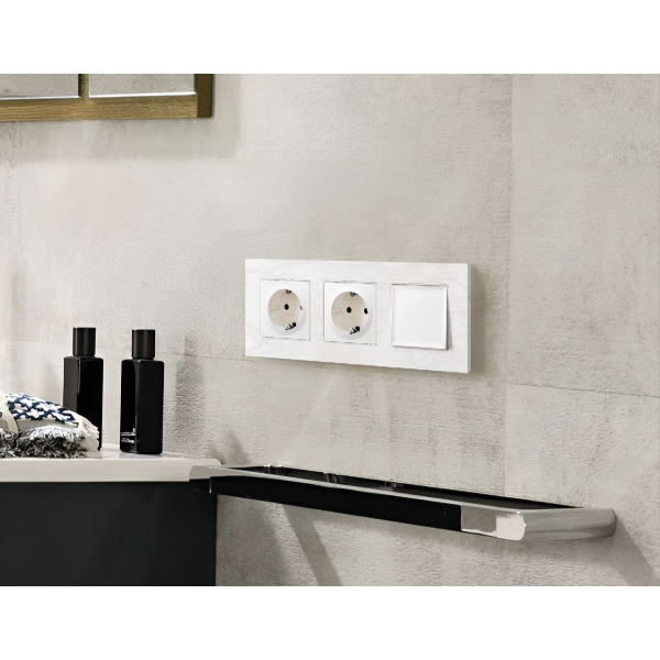 Рамка двухместная Ambrella Volt Grand AF930102 Рамка двухместная Ambrella Volt Grand AF930102