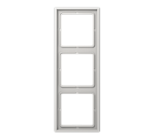 Рамка трехместная Jung LS983LG