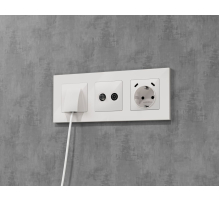 Лицевая панель Alfa (Белый глянец) для вывода кабеля Quant Ambrella Volt AP1158