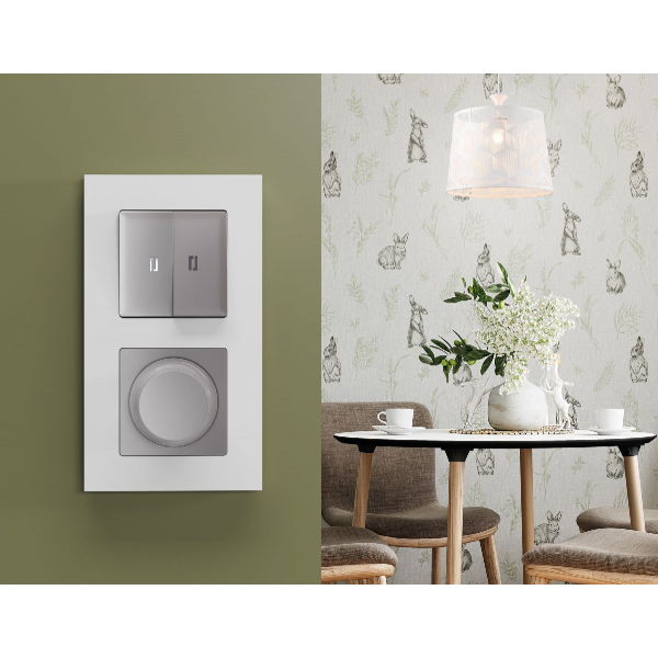 Рамка трехместная Ambrella Volt Qubi AF250123 Рамка трехместная Ambrella Volt Qubi AF250123