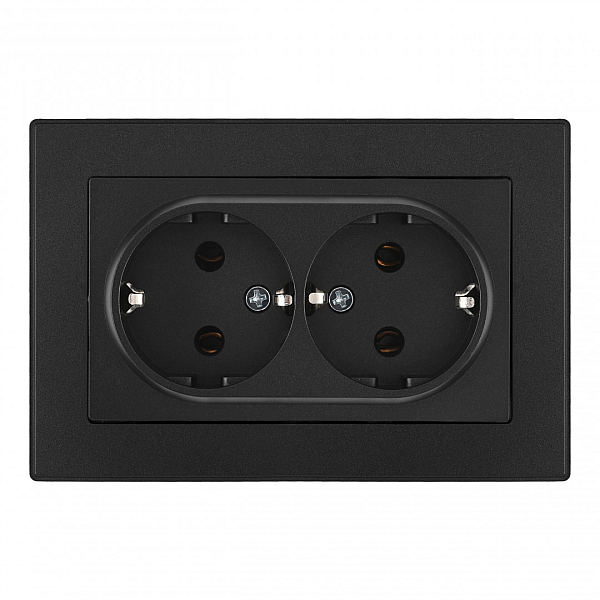 Розетка двойная с/з и шторками Arte Milano SET06-double-40-2 black