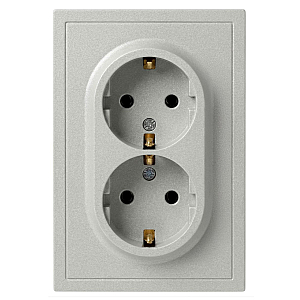 Розетка Эра Galaxy 15-2105-03 с заземлением двойная 2X2P+E Schuko со шторками IP20 16А-250В алюминий Б0070701