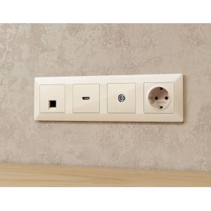 Комплект механизма TV розетки оконечной экранированной 5-1000MHz 3dB Alfa Бежевый глянец Quant Ambrella Volt MA313005 (AP3130, VM199)