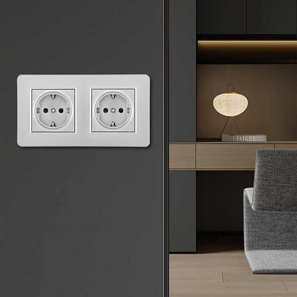 Розетка Arte Milano SET16-2-40-1x2 silver