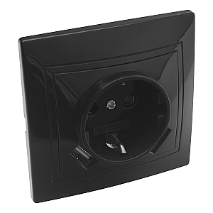 Розетка 2П+З с защ. шт. 16А 250В + USB порт Tape-A 2,1А 5В IP20, черная 'Дельта' General 477326