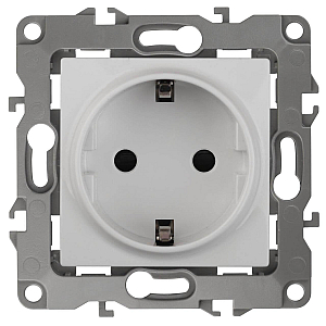 Розетка 2P+E Schuko Эра 12-2011-01 Б0029234