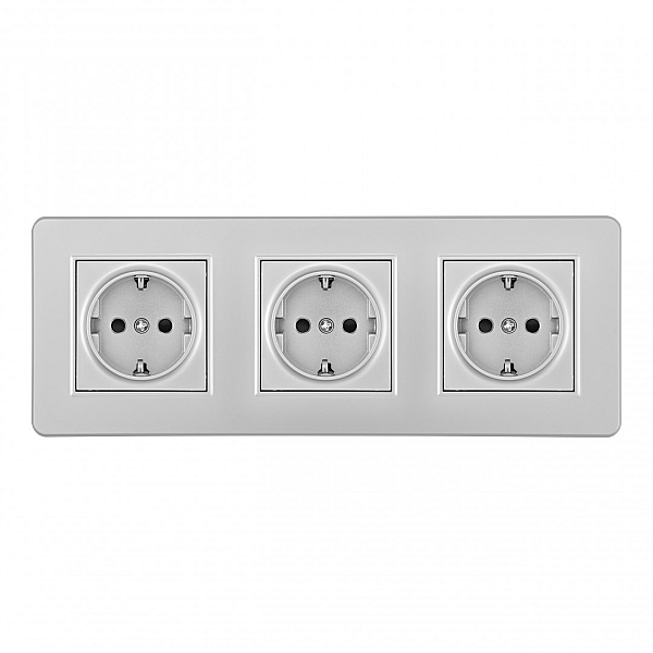 Розетка тройная (трехпостовая) с/з и шторками Arte Milano SET16-3-40-1x3 silver