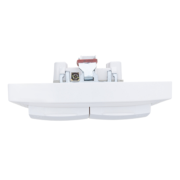 Розетка 2П+З двойная с защ. шт. и крышкой скрытой установки 16А 250В IP44, белая (керамика) 'Дельта' 477224