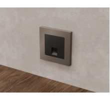 Комплект механизма компьютерной розетки RJ-45 экранированной с автоматической защитной шторкой Alfa Черный матовый Quant Ambrella Volt MA812005 (AP8120, VM185)