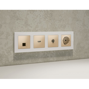 Комплект механизма компьютерной розетки RJ-45 экранированной с автоматической защитной шторкой Alfa Шампань Quant Ambrella Volt MA612005 (AP6120, VM185)