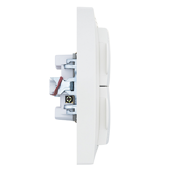 Розетка 2П+З двойная с защ. шт. и крышкой скрытой установки 16А 250В IP44, слоновая кость (керамика) 477296