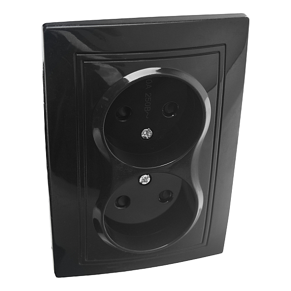 Розетка 2П двойная с защ. шт. скрытой установки 16А 250В IP20, черная (керамика) 'Дельта' General 477318