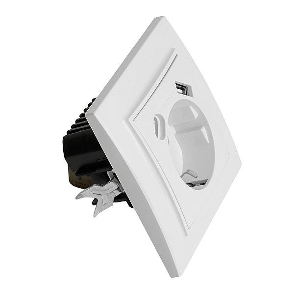 Розетка 1-местная Stekker, PST16-9016-01, 250В, 2.1А с USB+ type C Эрна, белый 50076