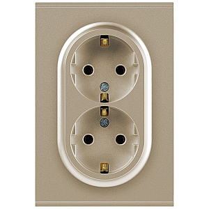 Розетка Эра Arktik 16-2105-04 двойная с заземлением 2X2P+E Schuko со шторками 16А-250В шампань Б0070457
