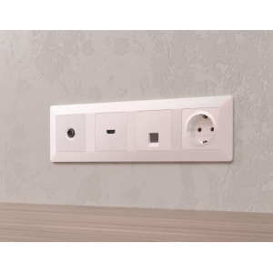 Комплект механизма компьютерной розетки RJ-45 экранированной с автоматической защитной шторкой Alfa Жемчуг Quant Ambrella Volt MA212005 (AP2120, VM185)