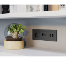 Комплект мех-ма розетки компьютерной + TV оконечной RJ-45 с автоматической защитной шторкой Alfa Графит мягкое касание Quant Ambrella Volt MA912510 (AP9125, VM195)