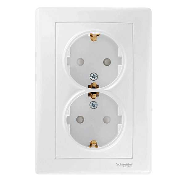 Розетка двойная Schneider Electric Sedna с/з со шторками 16A 250V SDN3000721