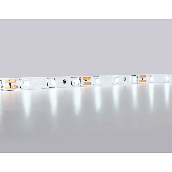 Светодиодная лента Ambrella Light 4,8W/m 60LED/m 2835SMD холодный белый 5M GS1003