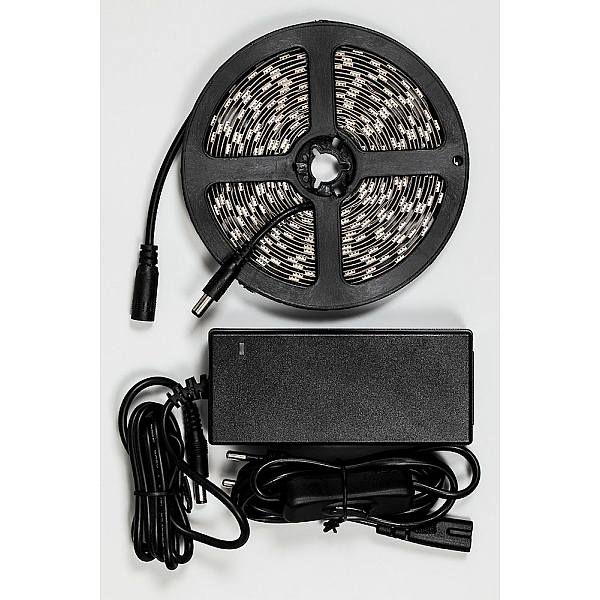 Светодиодная лента Feron 14,4W/m 60LED/m 5050SMD 6500K 3M LS606 27720