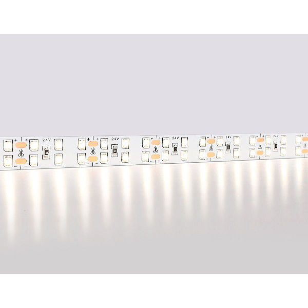 Светодиодная лента Ambrella Light 20W/m 204LED/m 2835SMD дневной белый 5M GS3602