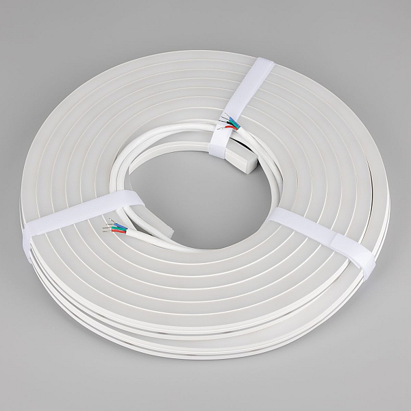 Светодиодная лента герметичная Arlight MOONLIGHT-PRO-SIDE-X360-12x17mm 24V RGB (12 W/m, IP67, 10m, wire x2) (Вывод боковой) 055317