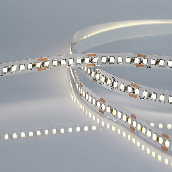 Светодиодная лента Uniel ULS-2835-180LED/m-10mm-IP20-DC24V-17W/m-5M-4000K катушка в герметичной упаковке