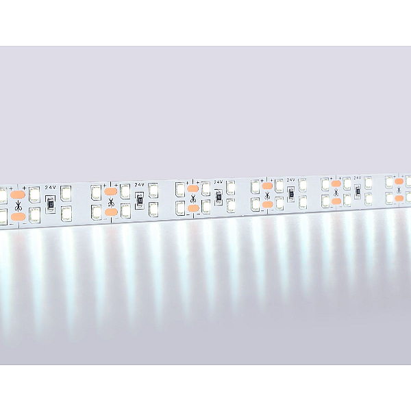 Светодиодная лента Ambrella Light 20W/m 204LED/m 2835SMD холодный белый 5M GS3603