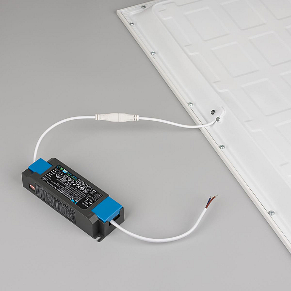 Светодиодная панель Arlight DL-TITAN-S600x600-40W Day4000-MIX (Белый, 120 deg, 230V, DALI) (IP40 Металл) 064970