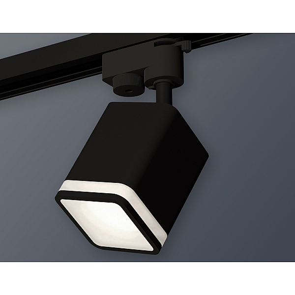 Трековый однофазный светильник Ambrella Light Track System XT7813021 (A2521, C7813, N7751)