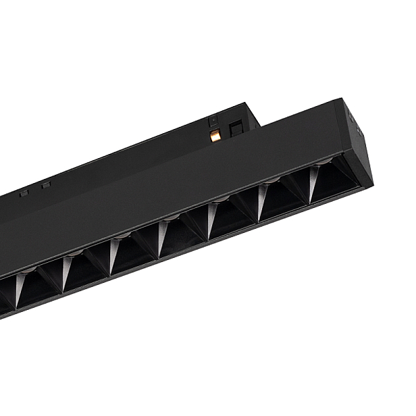 Трековый светодиодный светильник для магнитного шинопровода Arlight Mag-Orient-Laser-L235-8W Warm3000 033829