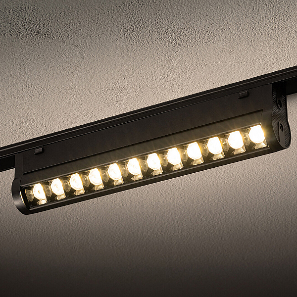 Трековый магнитный светильник Nowodvorski Focus Swing Led Black 11311