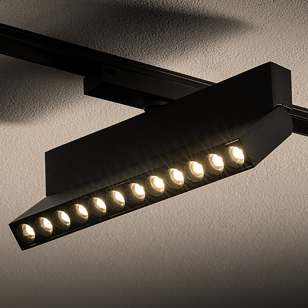 Трековый магнитный светильник Nowodvorski Focus Out Led Black 11338