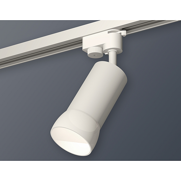 Трековый однофазный светильник Ambrella Light Track System XT6322190 (A2520, C6322, N6258)