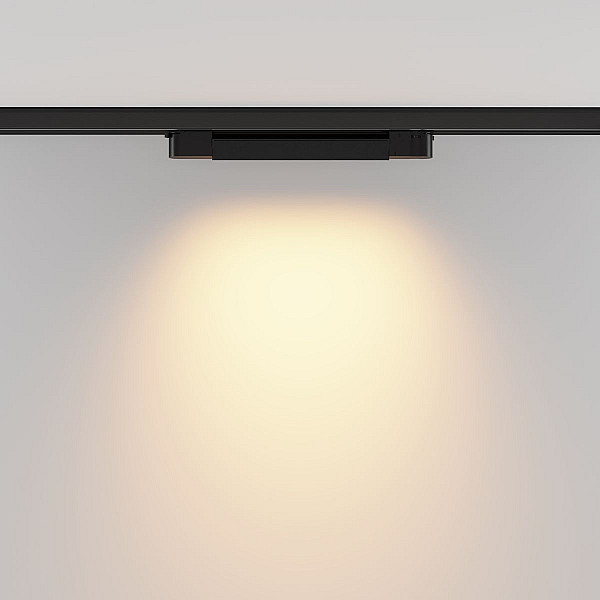 Трековый трехфазный светильник Maytoni Technical Basis TR196-3-10W2.7K-B(N)