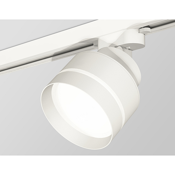 Трековый светильник Ambrella Light Track System XT8101025 (A2524, A2105, C8101, N8461)
